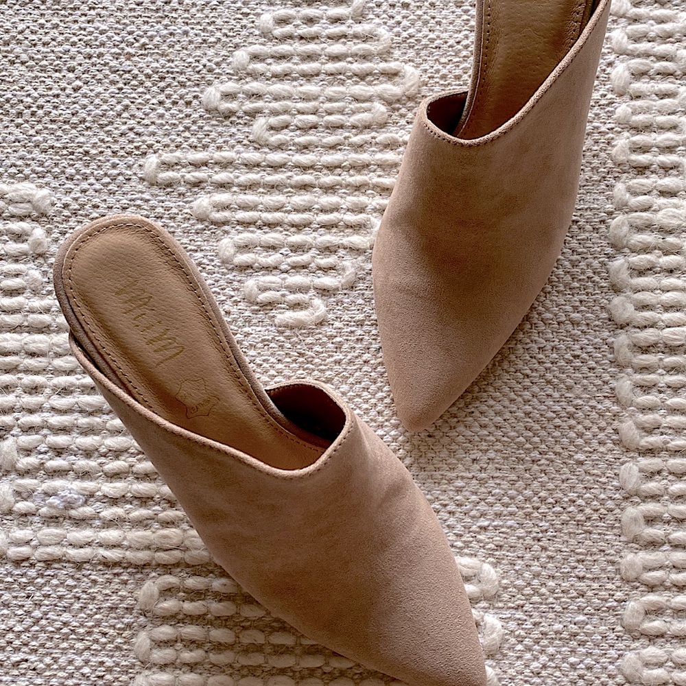 Size 7 champagne heels miim